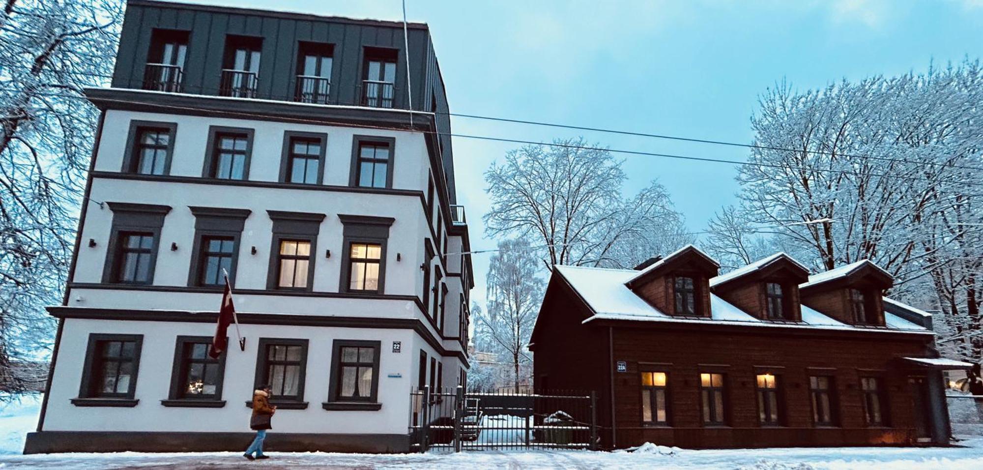 The Right Coast Apartment With Free Private Parking Рига Экстерьер фото